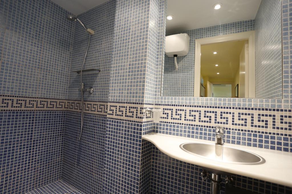 Apartamentos Alquihouse Vilafortuny Cambrils Kamer foto
